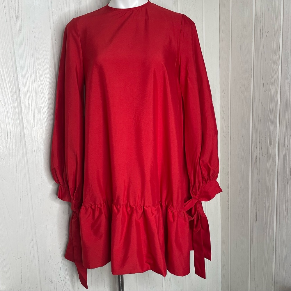NWT Vonda Red Dress M Bow Tie Sleeves Mini Keyhole Back L/S Crew Neck NEW